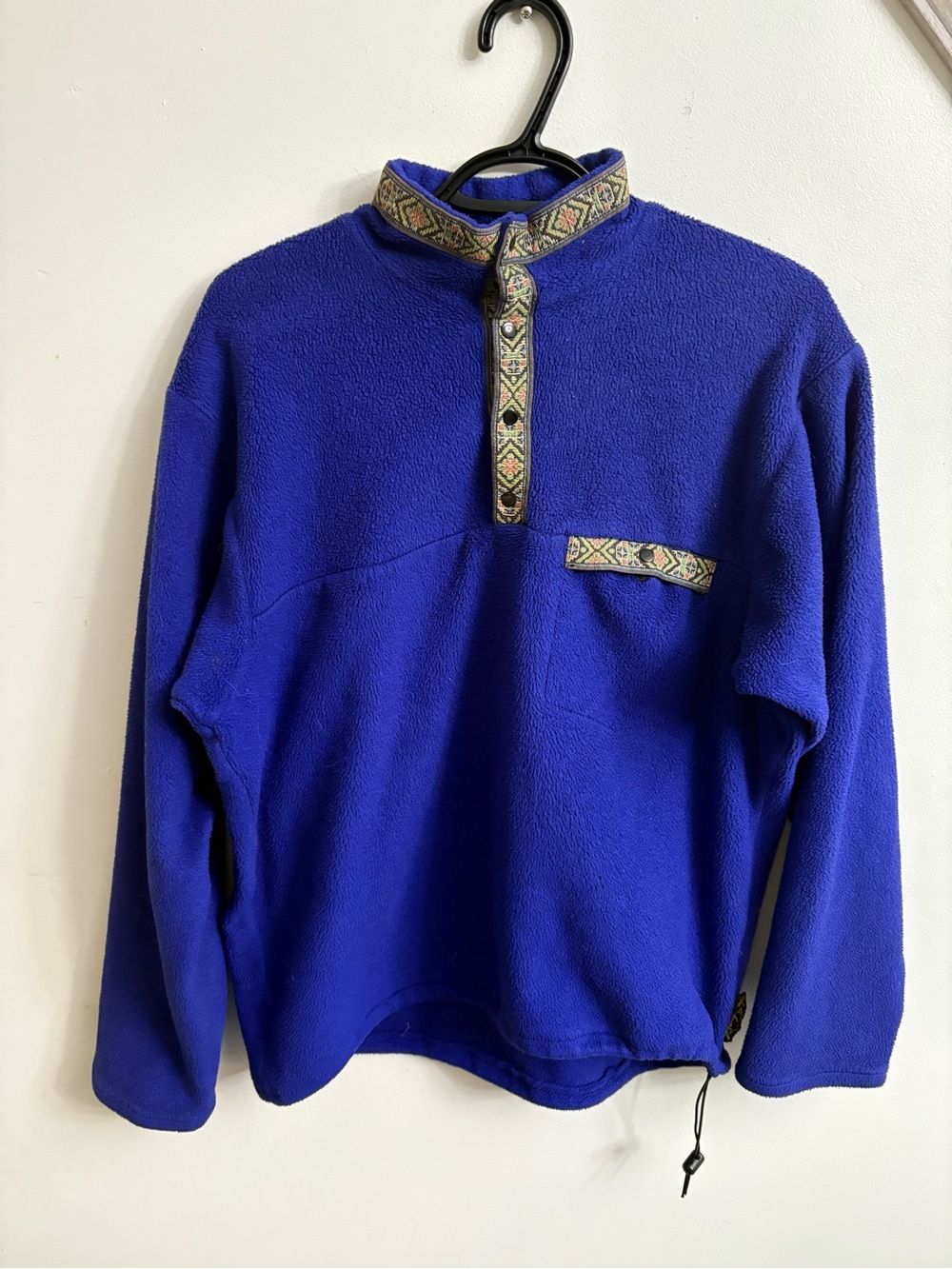 Kanuk vintage Royal Blue Fleece Pullover with Patterned Trim large
